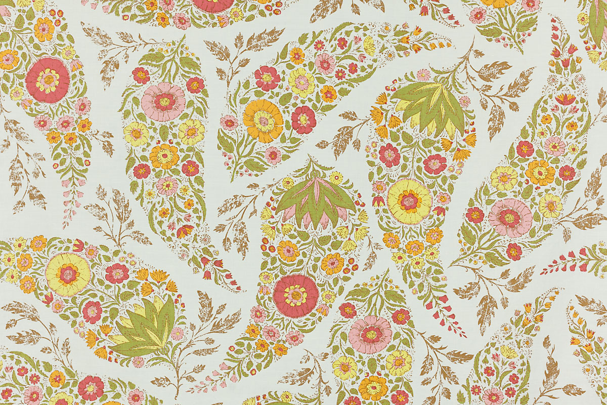 KASHMIR - India (Sprout - Oyster Linen)http://www.raoultextiles.com/traderimages/designs/152B26.jpg