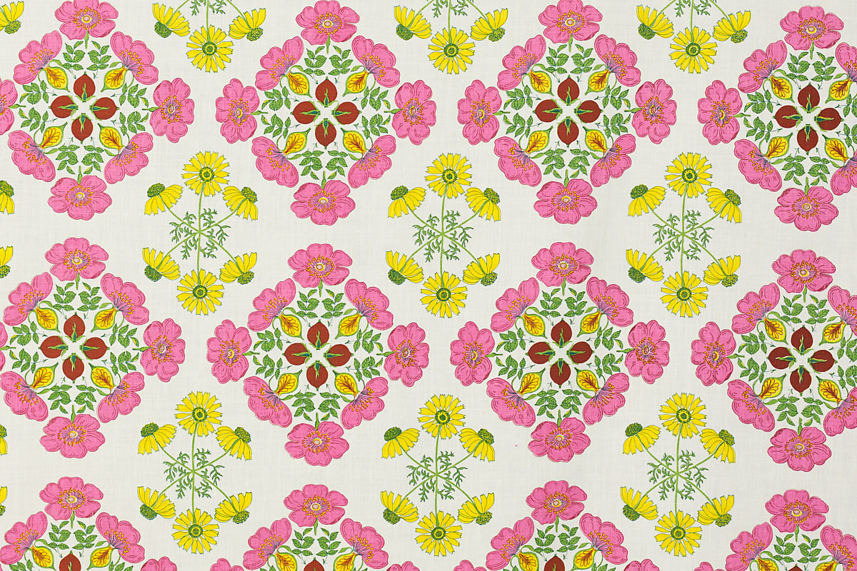 ROSA - Spring (Island)http://www.raoultextiles.com/traderimages/designs/854B29.jpg
